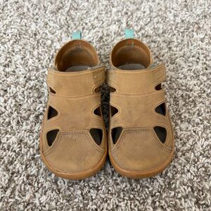 Size 9 / Toddler Boy Ten Little Sandals